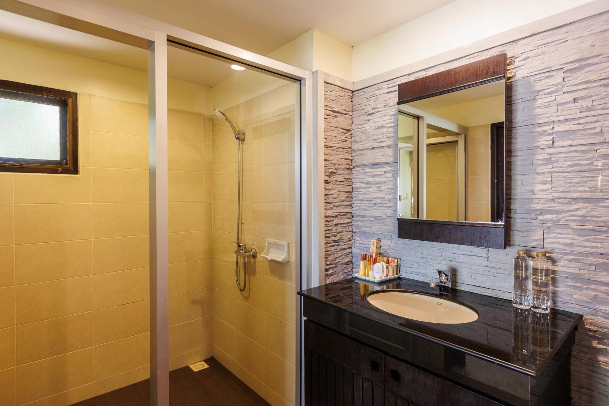קאו לק Nang Thong Beach Resort מראה חיצוני תמונה