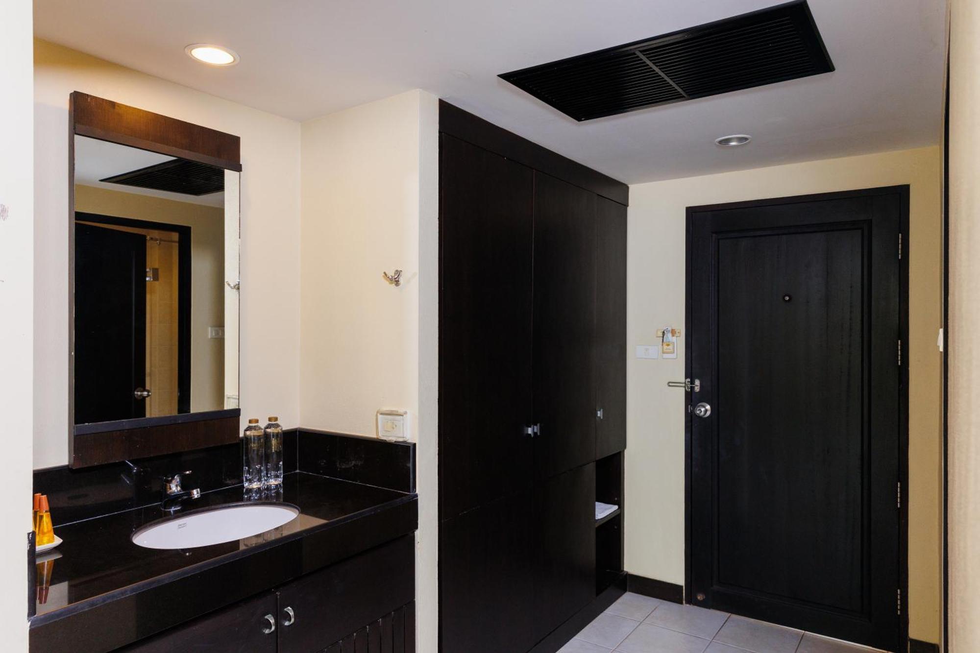 קאו לק Nang Thong Beach Resort מראה חיצוני תמונה